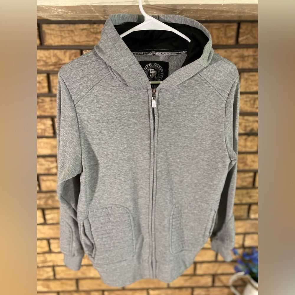 Street rules hoodie‎
